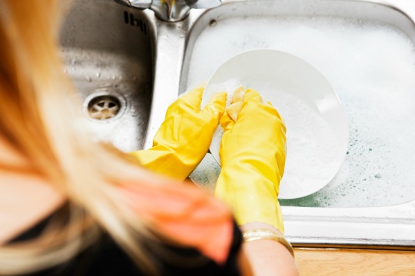 Dishwashing liquid dispenser